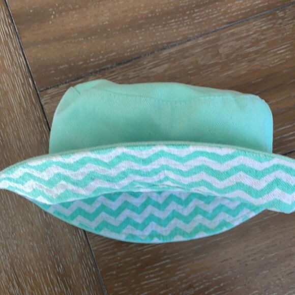Turquoise and White Chevron Print on Inside and Turquoise on Outside Bucket Hat - Picture 5 of 8